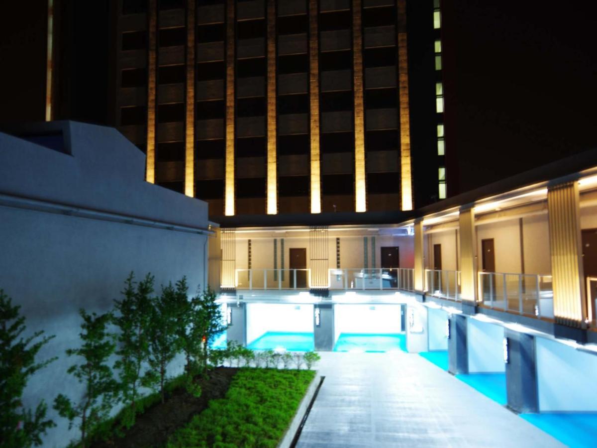 Hoya Resort Hotel Kaohsiung Extérieur photo
