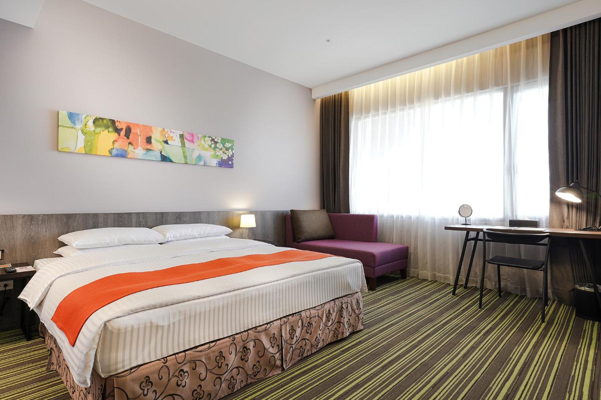 Hoya Resort Hotel Kaohsiung Extérieur photo