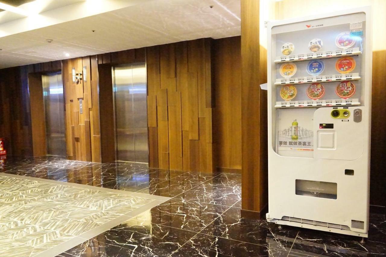 Hoya Resort Hotel Kaohsiung Extérieur photo